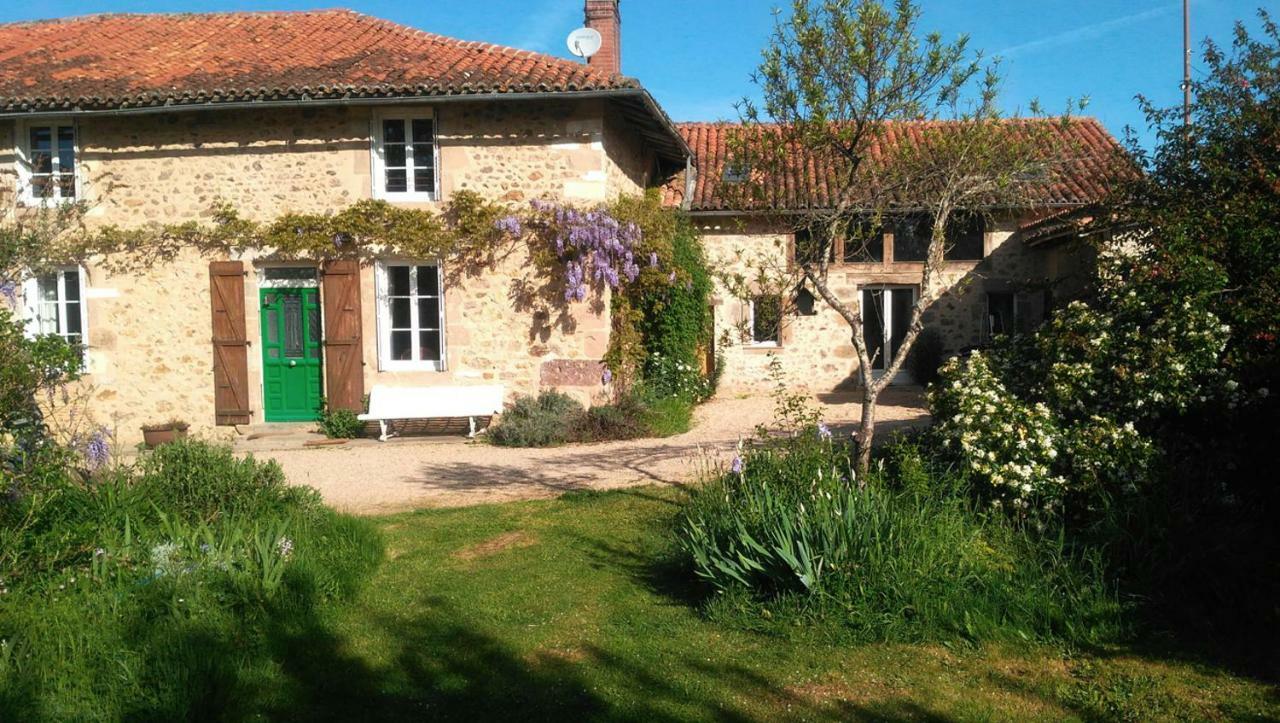 Bed and Breakfast Les Trois Chenes Videix Exteriér fotografie
