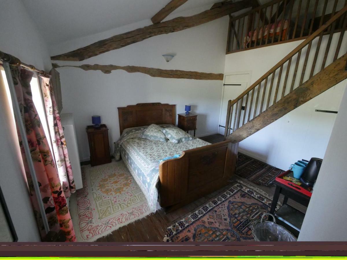 Bed and Breakfast Les Trois Chenes Videix Exteriér fotografie