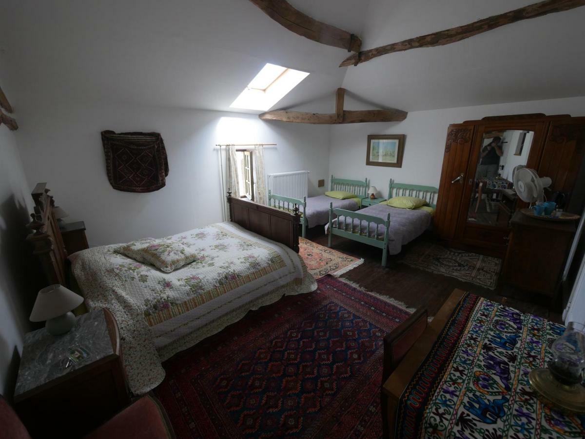 Bed and Breakfast Les Trois Chenes Videix Exteriér fotografie